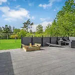 펜션 Pet Friendly Home In Blavand With Sauna *